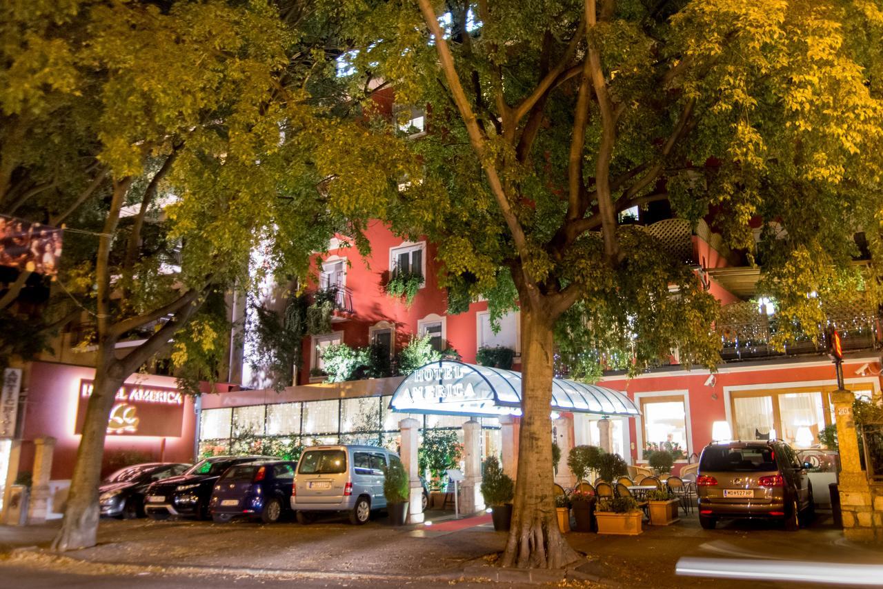 Manci Apartments By Hotel America Trente Buitenkant foto
